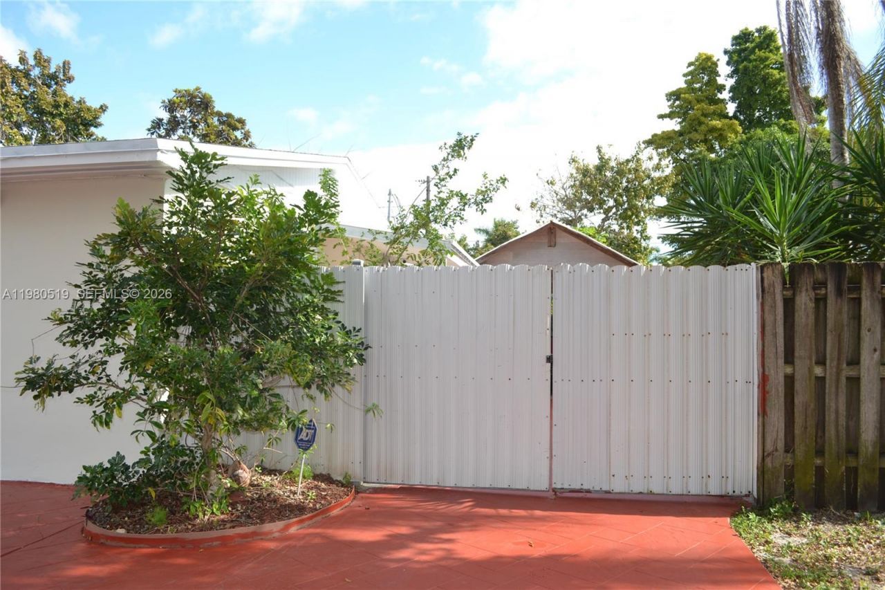 19901 SW 92nd Ave , Cutler Bay, FL 33157 Photo