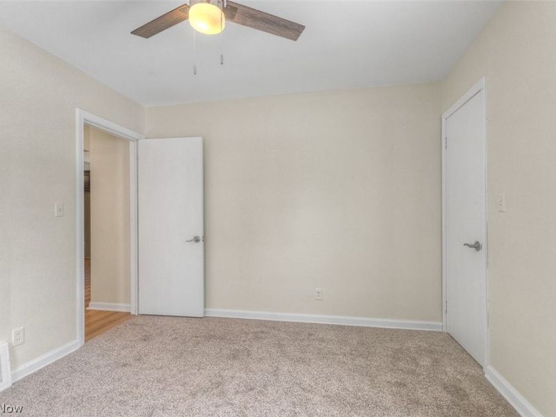 25671 Farringdon Avenue, Euclid, OH 44132 Photo 16