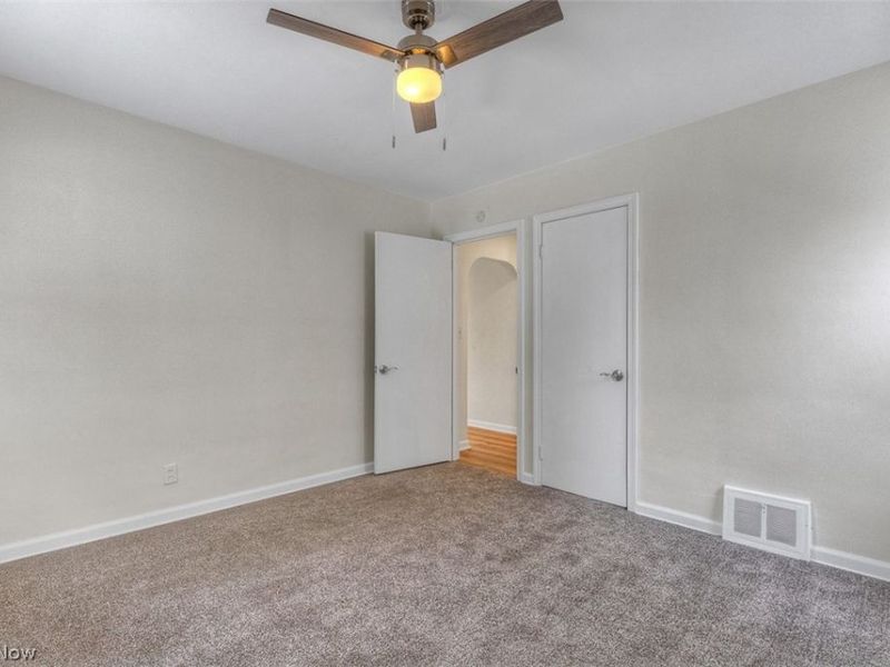 25671 Farringdon Avenue, Euclid, OH 44132 Photo 19