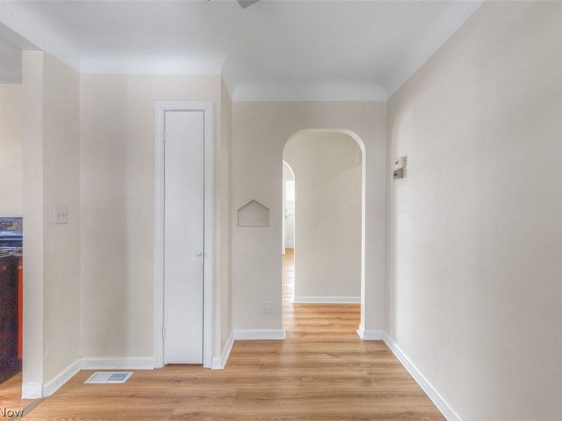 25671 Farringdon Avenue, Euclid, OH 44132 Photo 8