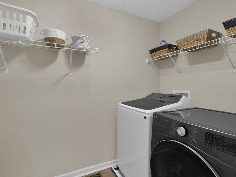 206 Long Cay Lane, Reynoldsburg, OH 43068 Photo 21