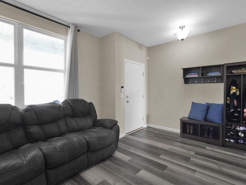 206 Long Cay Lane, Reynoldsburg, OH 43068 Photo 5