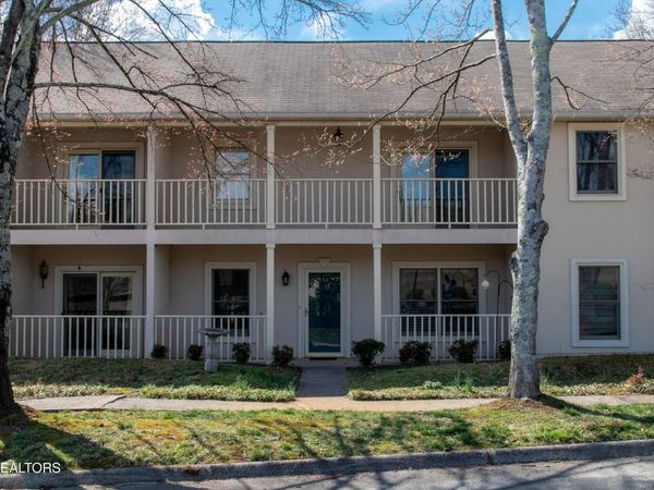 8602 Old Carriage Court, Knoxville, TN 37923