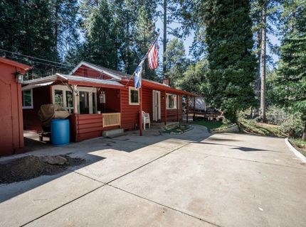 390 S Horseshoe Dr, Hathaway Pines, CA 95233 Photo