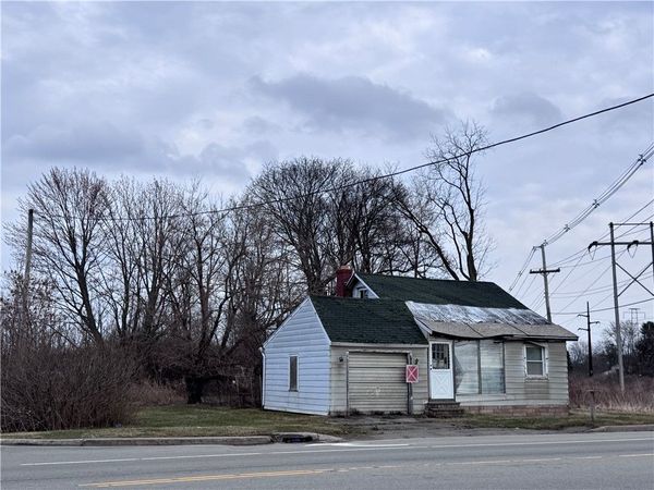 2706 Manitou Road, Gates, NY 14624