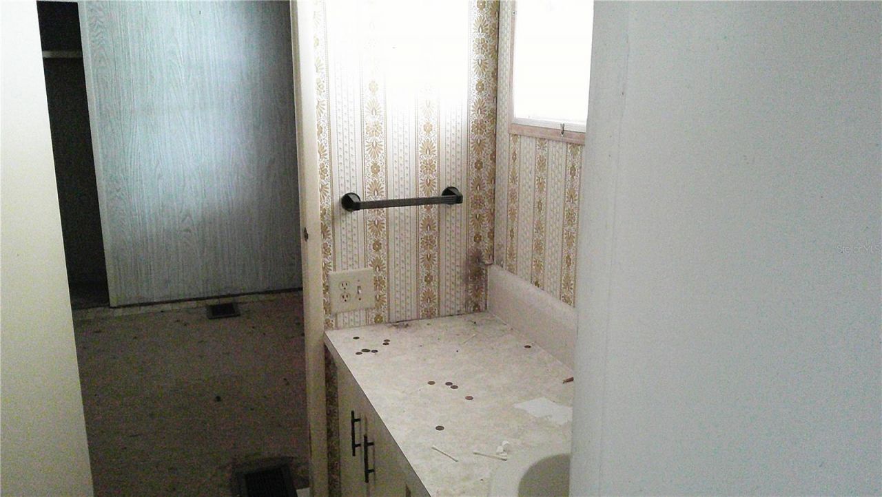 6710 36th Avenue E, Unit 192, Palmetto, FL 34221 Photo