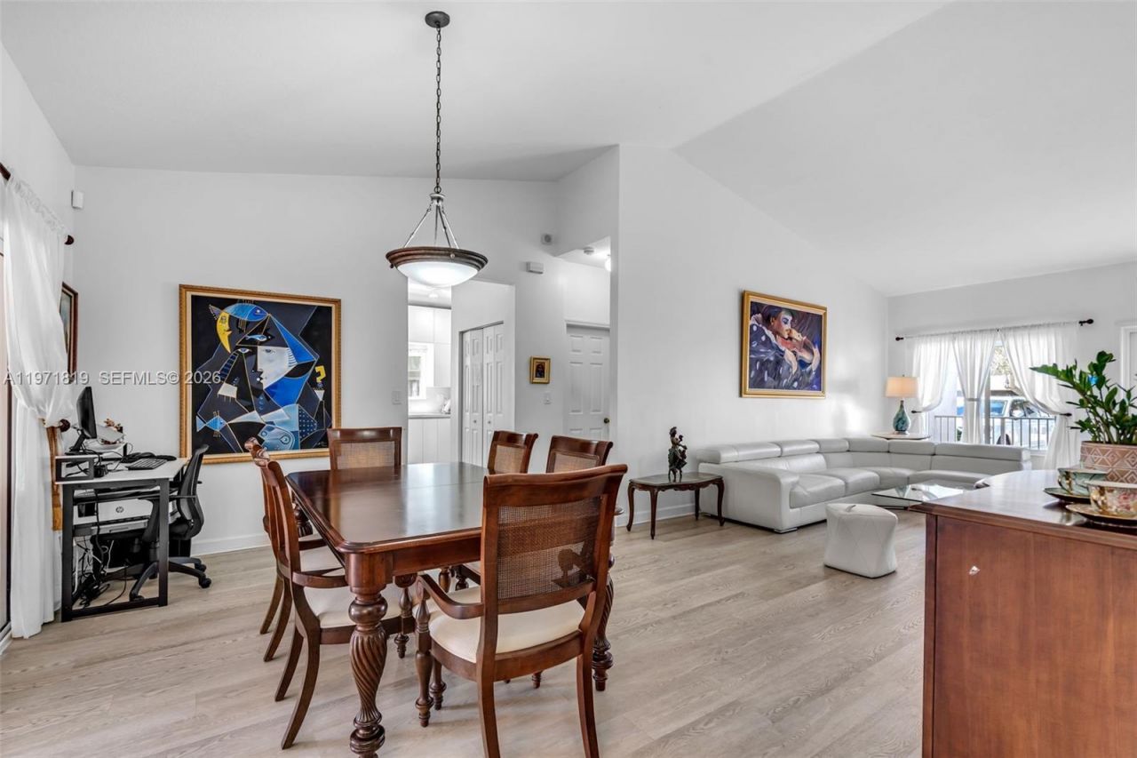 14023 SW 132nd Ave, Miami, FL 33186 Photo