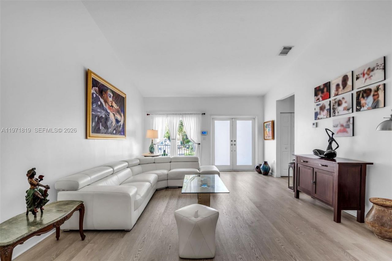 14023 SW 132nd Ave , Miami, FL 33186 Photo