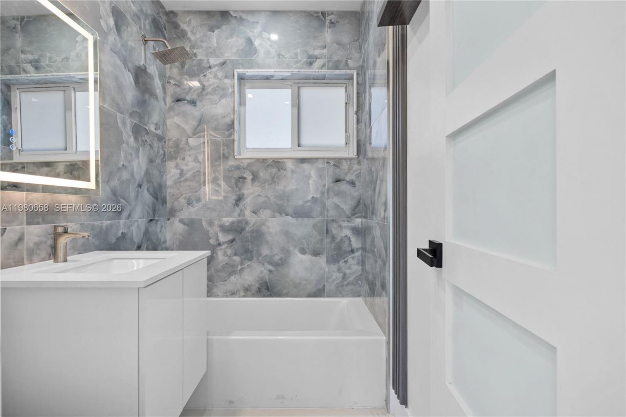 11805 SW 185th St, Miami, FL 33177 Photo