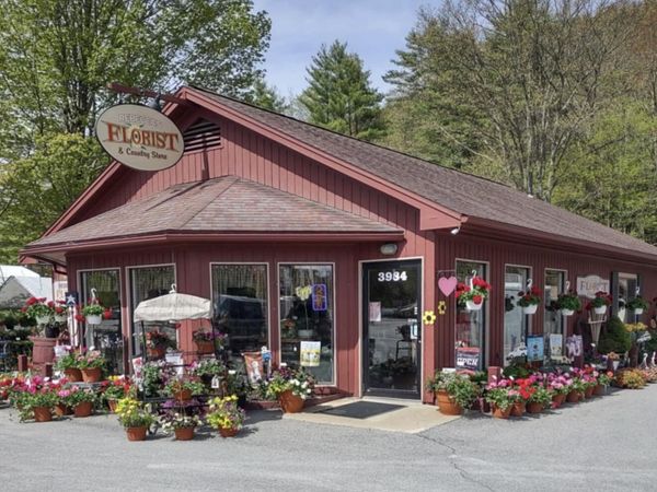 3986 Main Street, Warrensburg, NY 12885