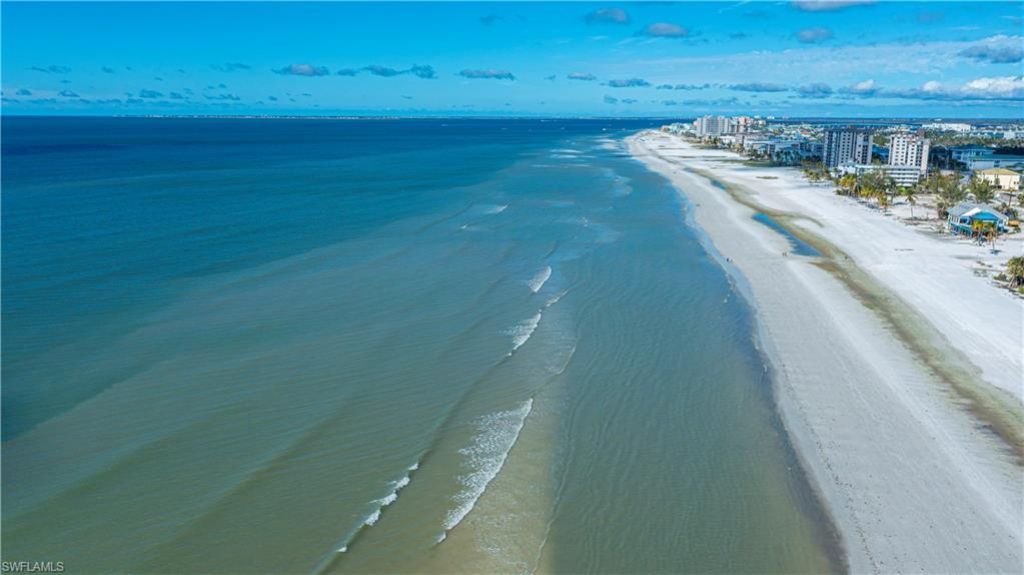 3250 Estero Blvd, Fort Myers Beach, FL 33931 Photo