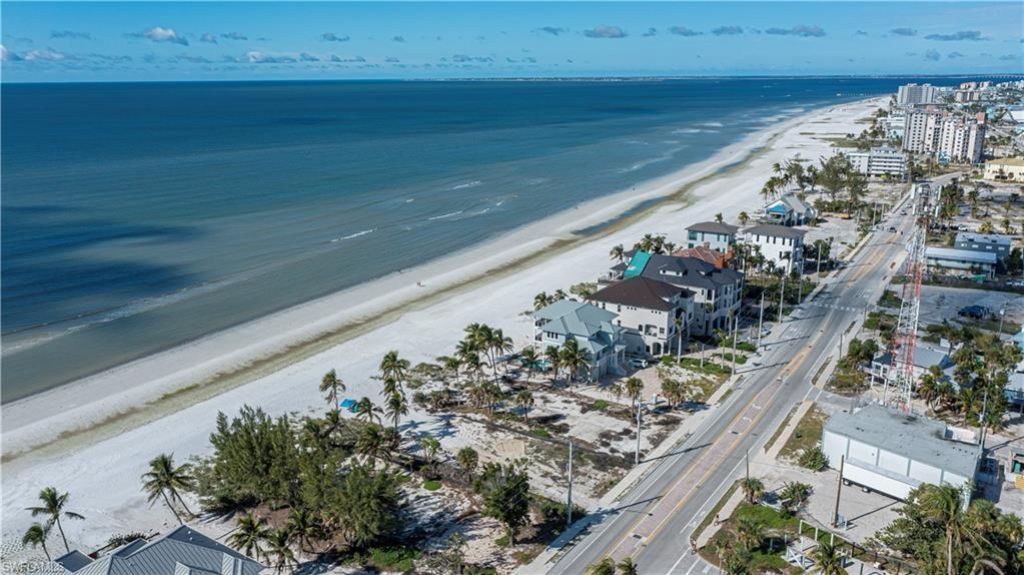 3250 Estero Blvd, Fort Myers Beach, FL 33931 Photo