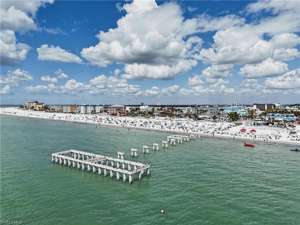 3250 Estero Blvd, Fort Myers Beach, FL 33931 Photo