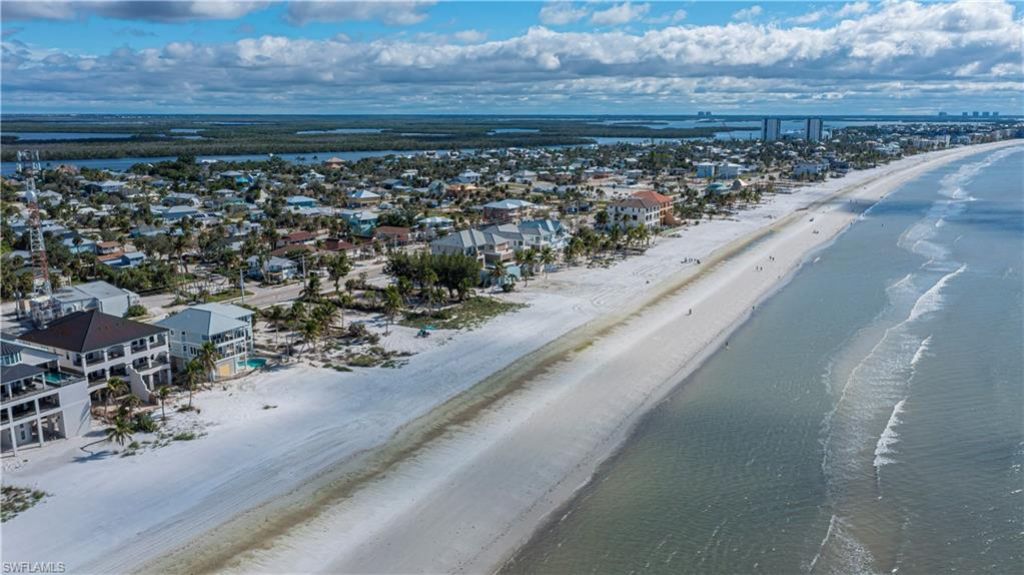 3250 Estero Blvd, Fort Myers Beach, FL 33931 Photo
