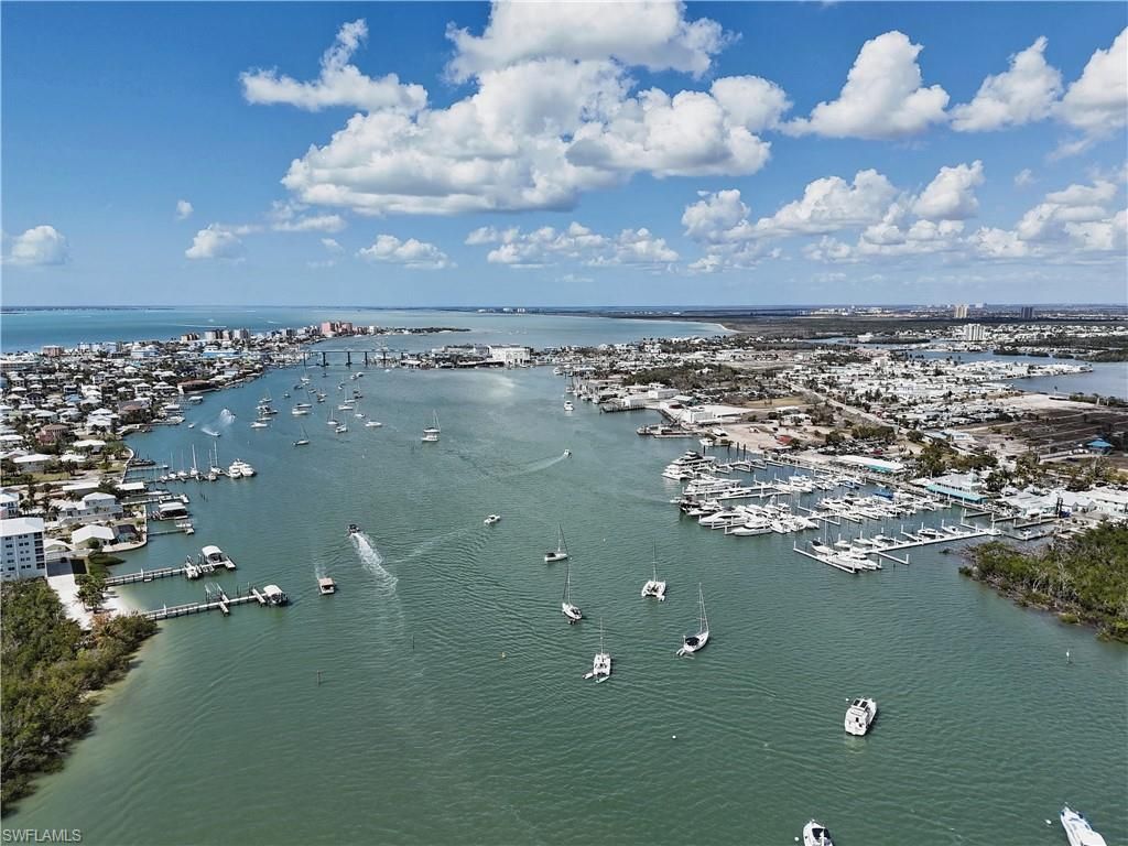 3250 Estero Blvd, Fort Myers Beach, FL 33931 Photo