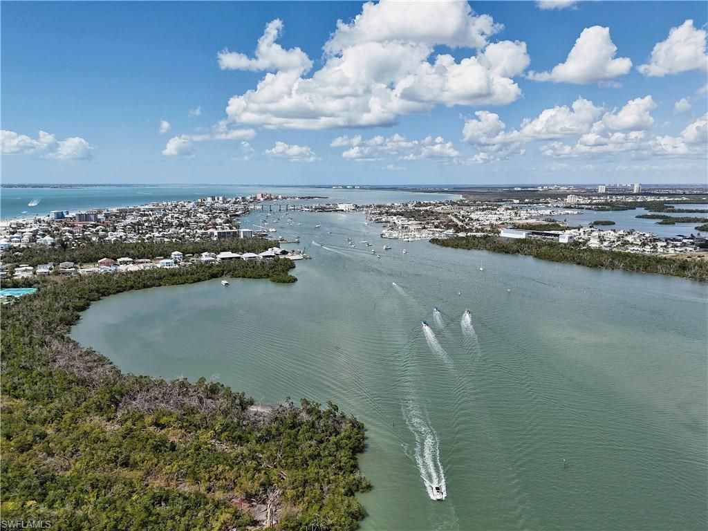 3250 Estero Blvd, Fort Myers Beach, FL 33931 Photo