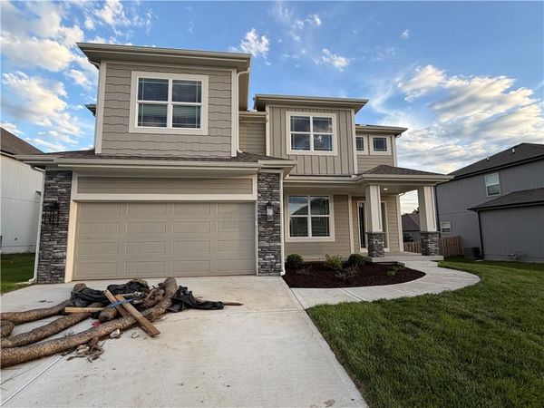 28601 W 161st Terrace, Gardner, KS 66030