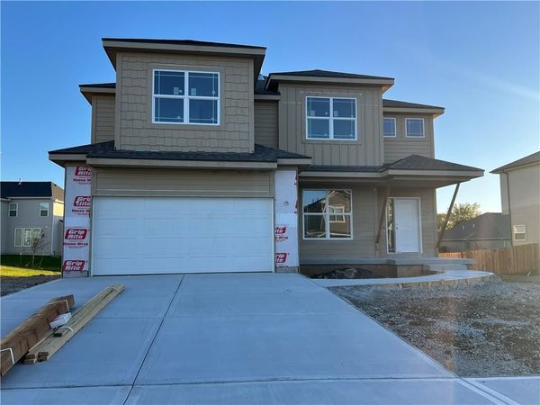 28601 W 161st Terrace, Gardner, KS 66030