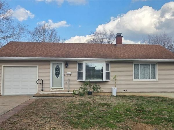 611 N Sunset Drive, Independence, MO 64050