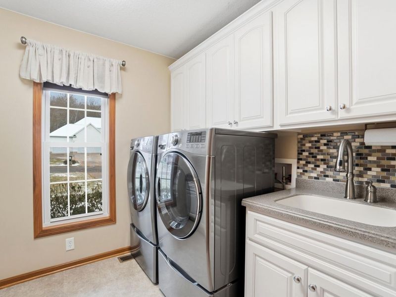 441 Gleneagles Drive, Newark, OH 43055 Photo 18