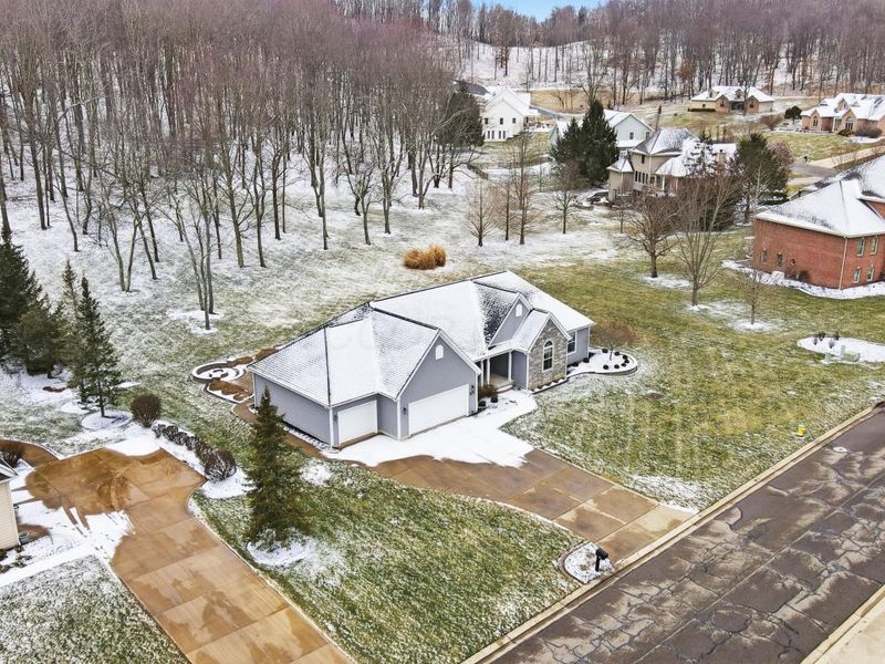 441 Gleneagles Drive, Newark, OH 43055 Photo 2