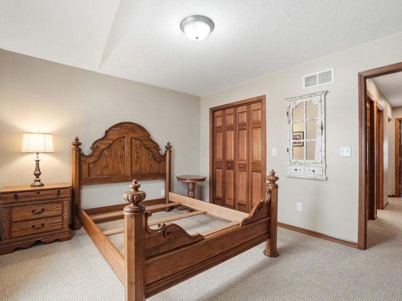 441 Gleneagles Drive, Newark, OH 43055 Photo 30