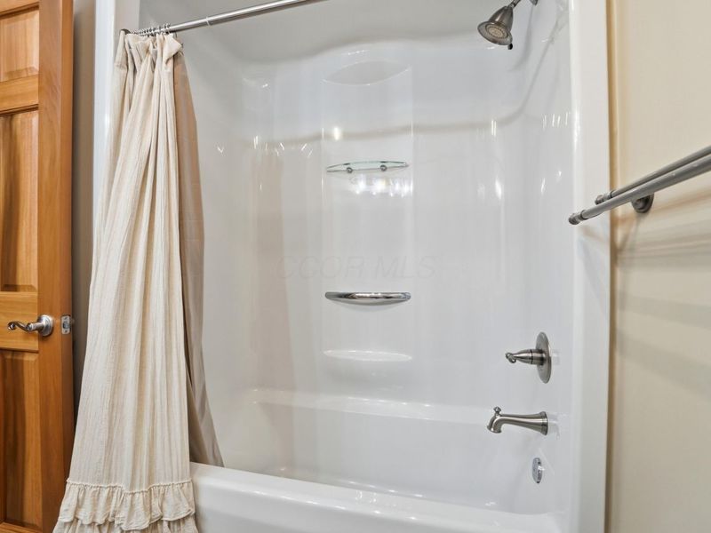 441 Gleneagles Drive, Newark, OH 43055 Photo 33