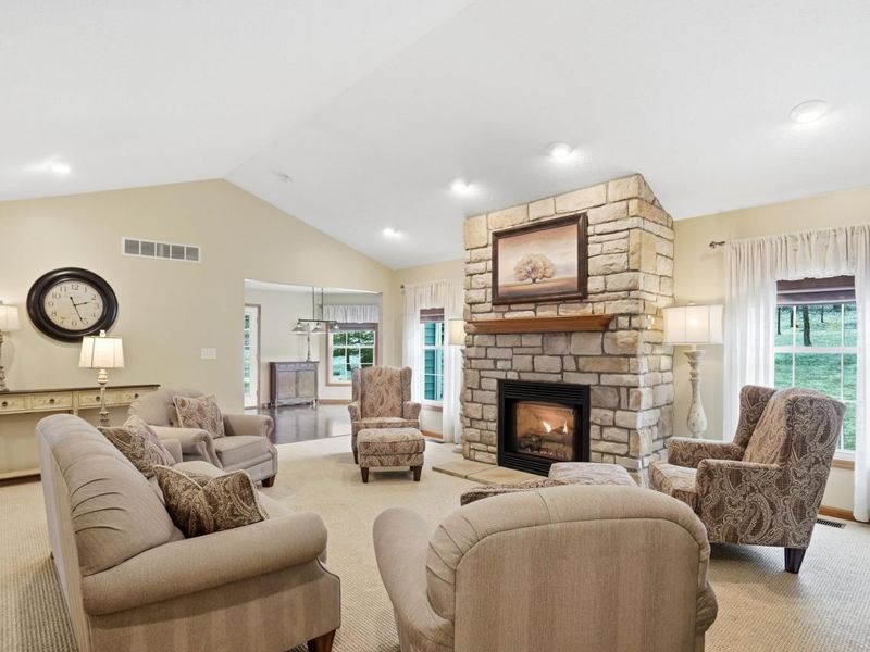 441 Gleneagles Drive, Newark, OH 43055 Photo 7