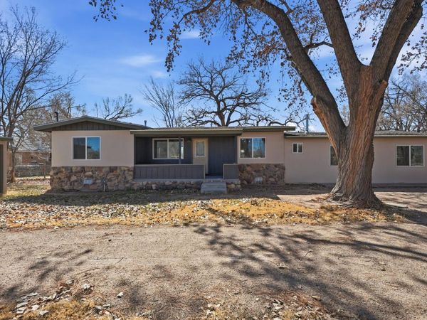 14 Calle Del Rio , Los Lunas, NM 87031