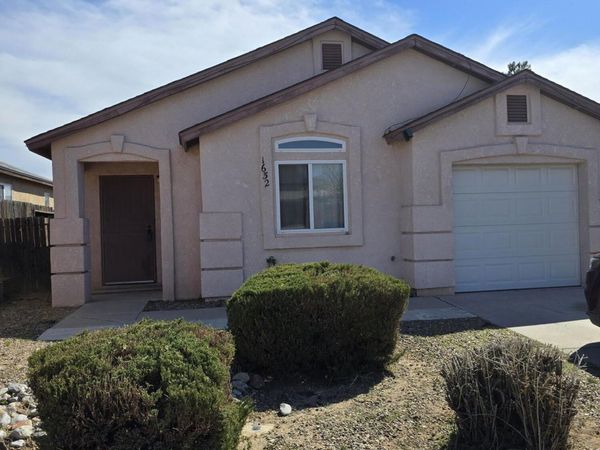 1632 Fox Hill Place SW, Albuquerque, NM 87121