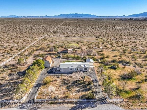 5461 E Navajo Boulevard , Pahrump, NV 89061