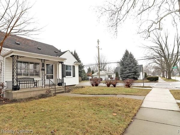 1845 Geneva Street, Dearborn, MI 48124