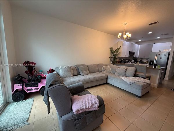 977 SW 147th Ave, Unit 2509, Pembroke Pines, FL 33027