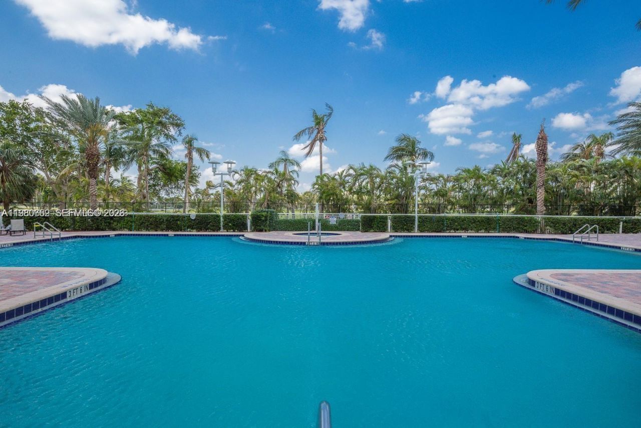 1755 E Hallandale Beach Blvd, Unit 1106E, Hallandale Beach, FL 33009 Photo