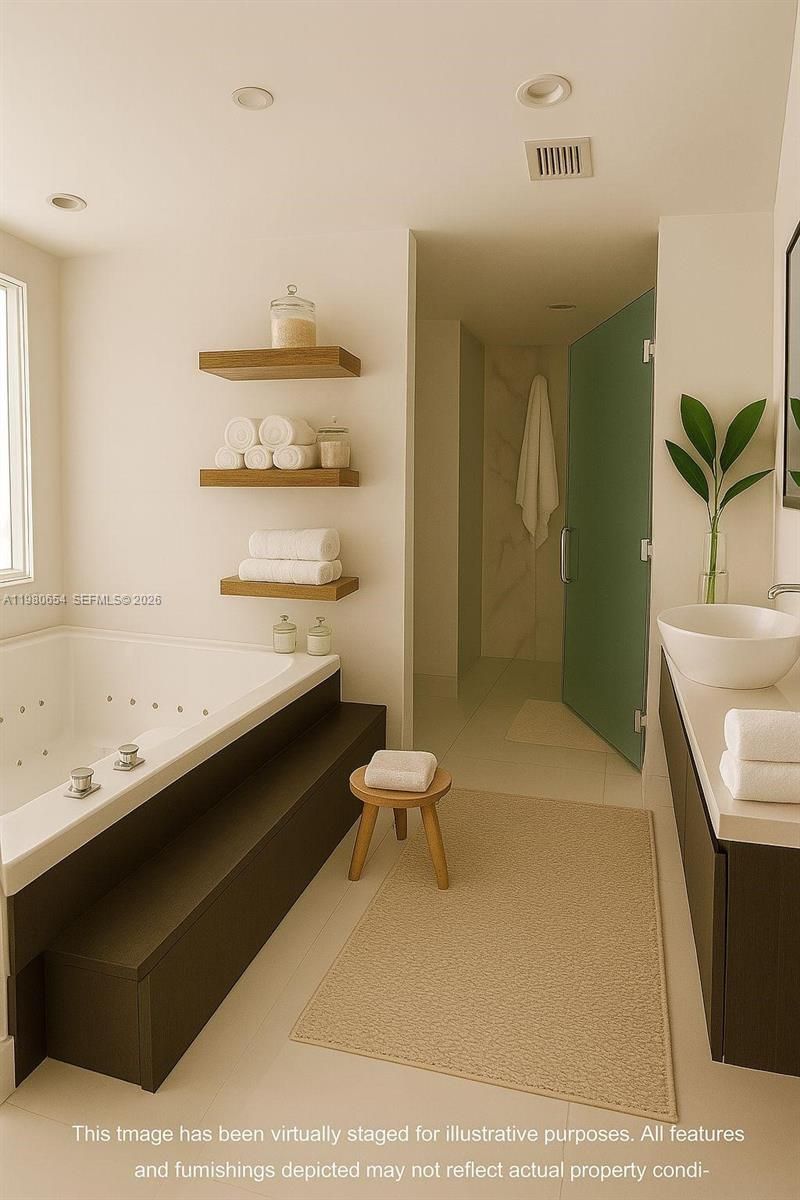 200 Biscayne Boulevard Way, Unit 4801, Miami, FL 33131 Photo