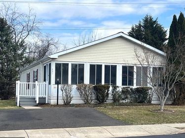 331 FARM LANE, NORTH WALES, PA 19454