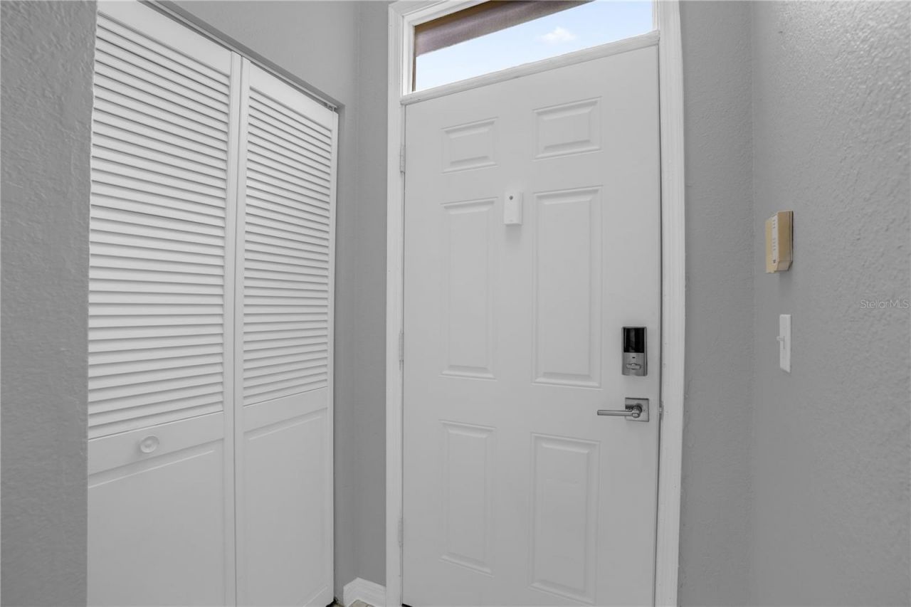 6324 Raleigh Street, Unit 712, Orlando, FL 32835 Photo