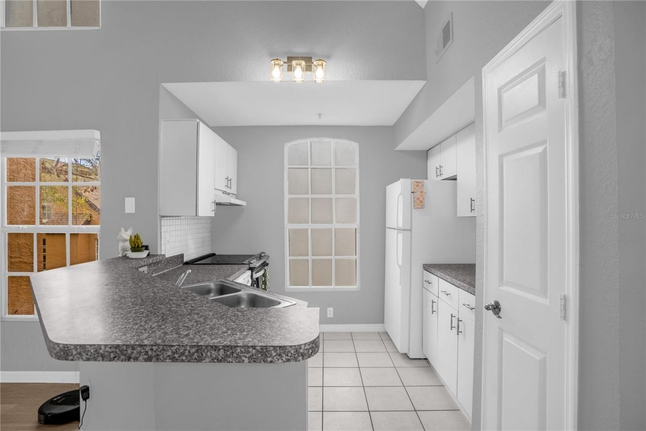 6324 Raleigh Street, Unit 712, Orlando, FL 32835 Photo