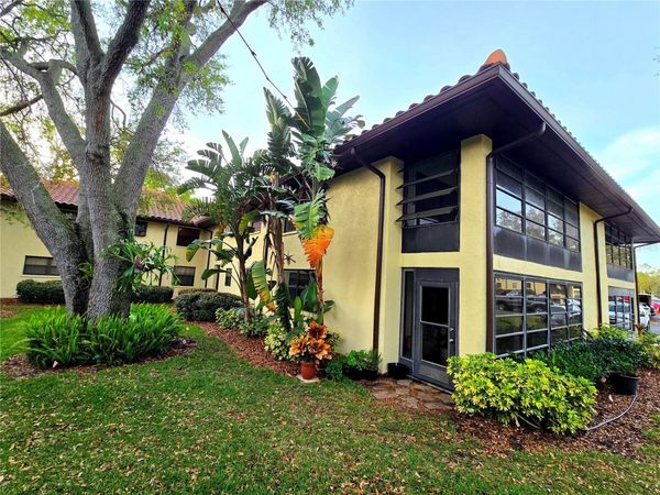 2009 HAMMOCK PINE BOULEVARD , Unit 2009, CLEARWATER, FL 33761