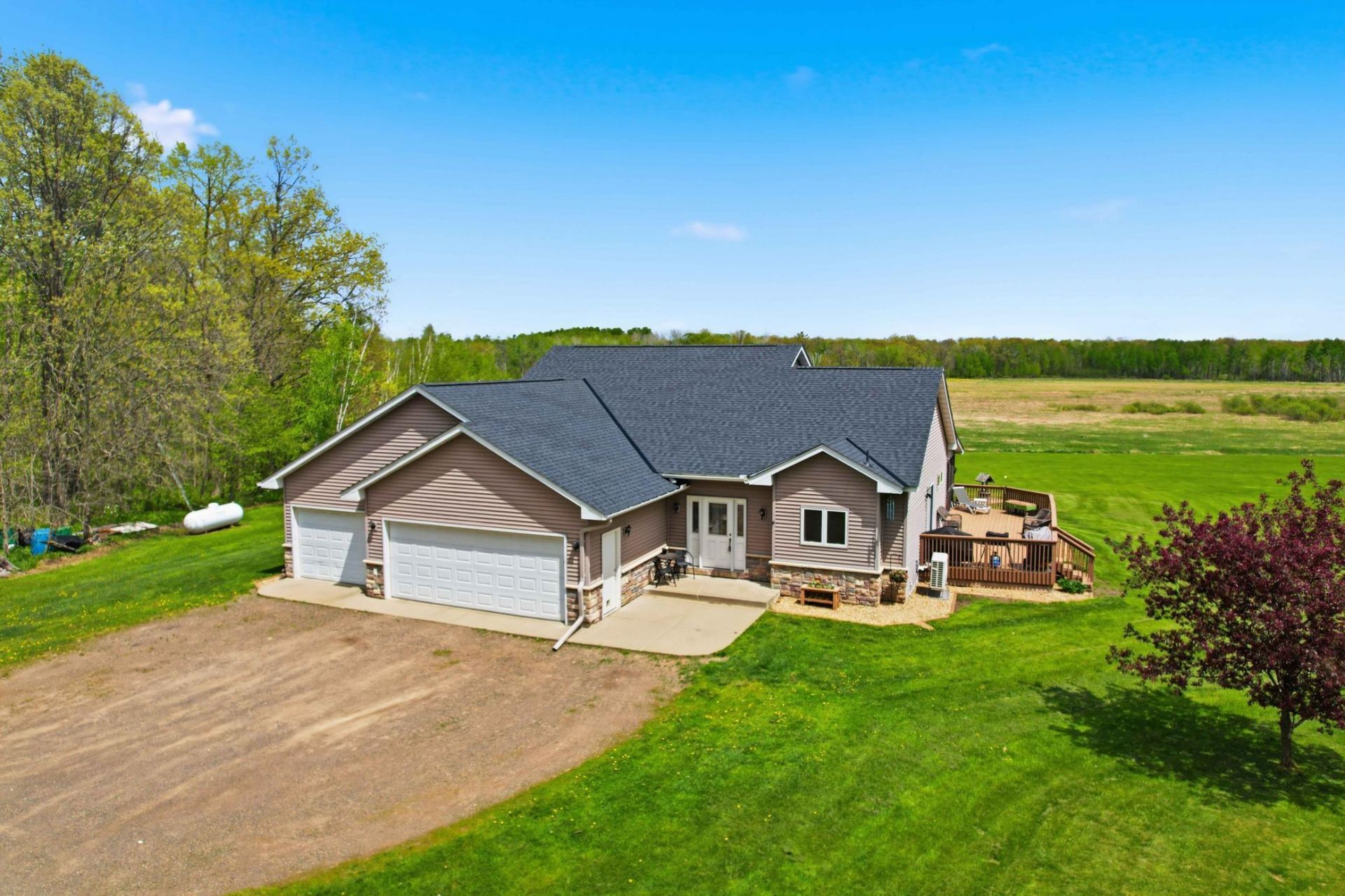 1804 290th Avenue, Mora, MN 55051