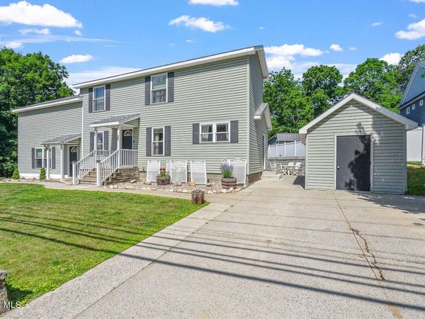 387 Maple Avenue, Saratoga Springs, NY 12866