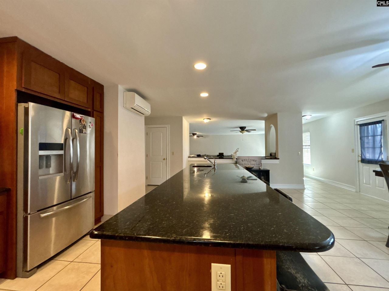 330 Canada Drive  Photo 25