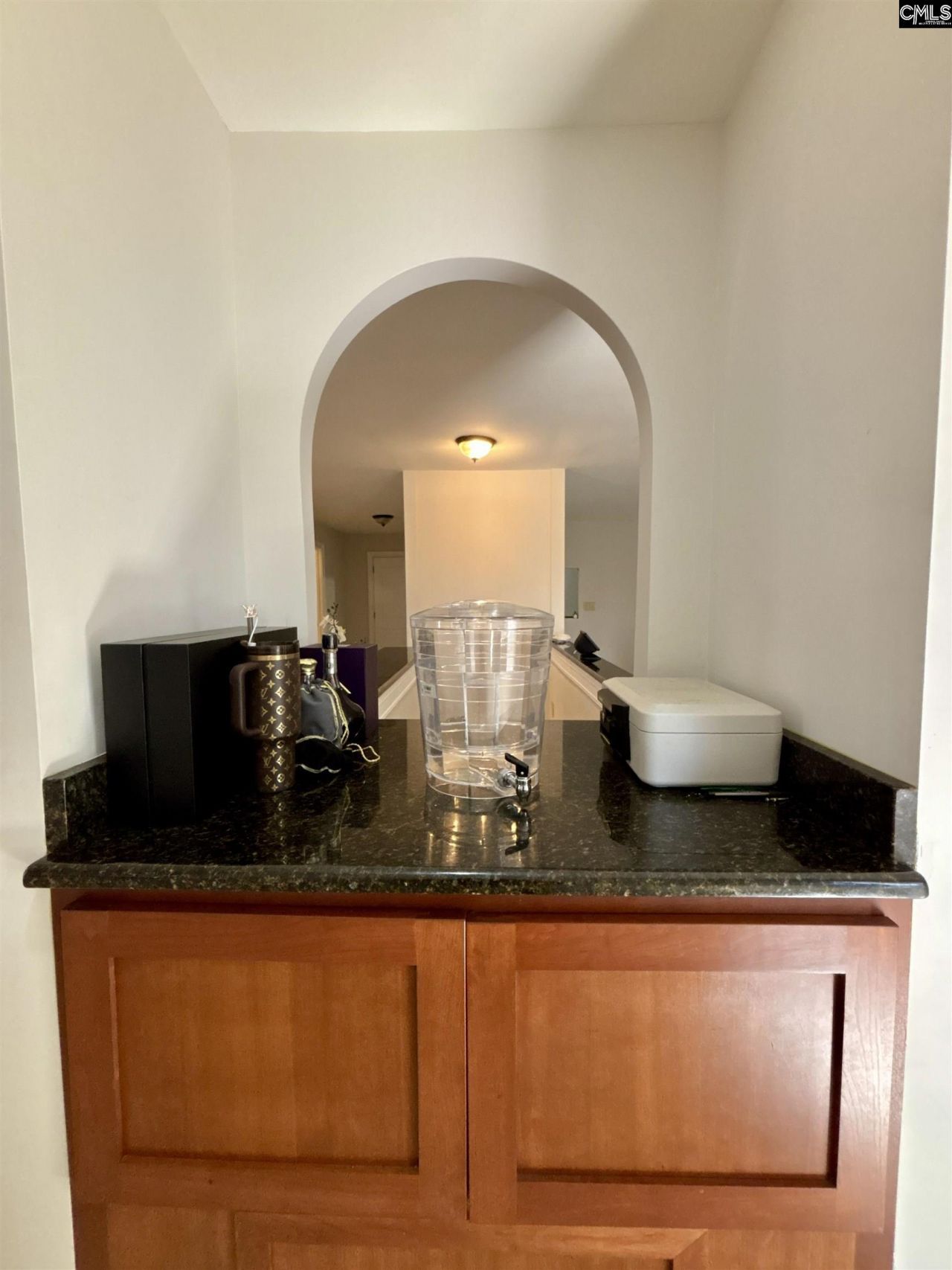 330 Canada Drive  Photo 51