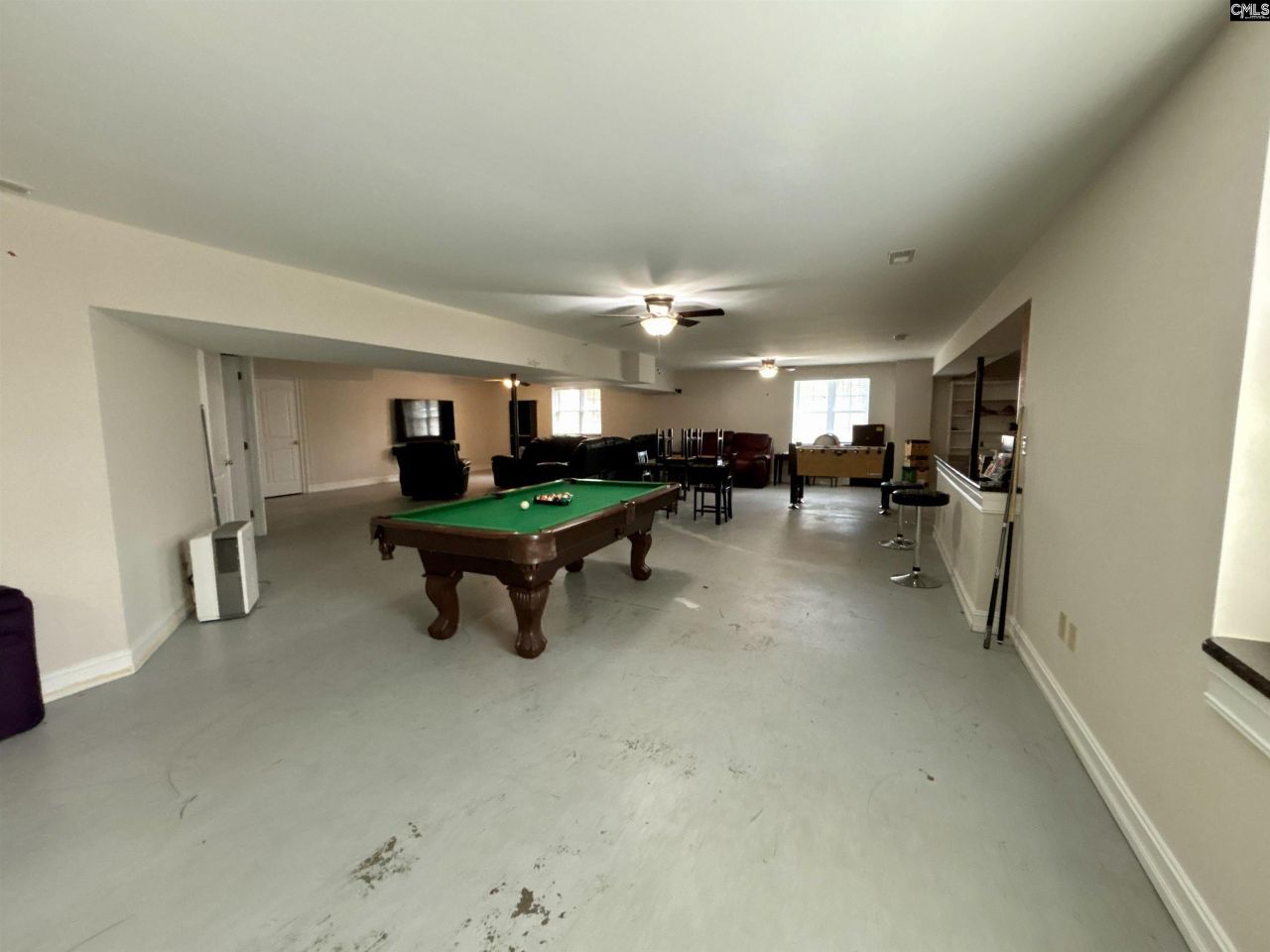 330 Canada Drive  Photo 54
