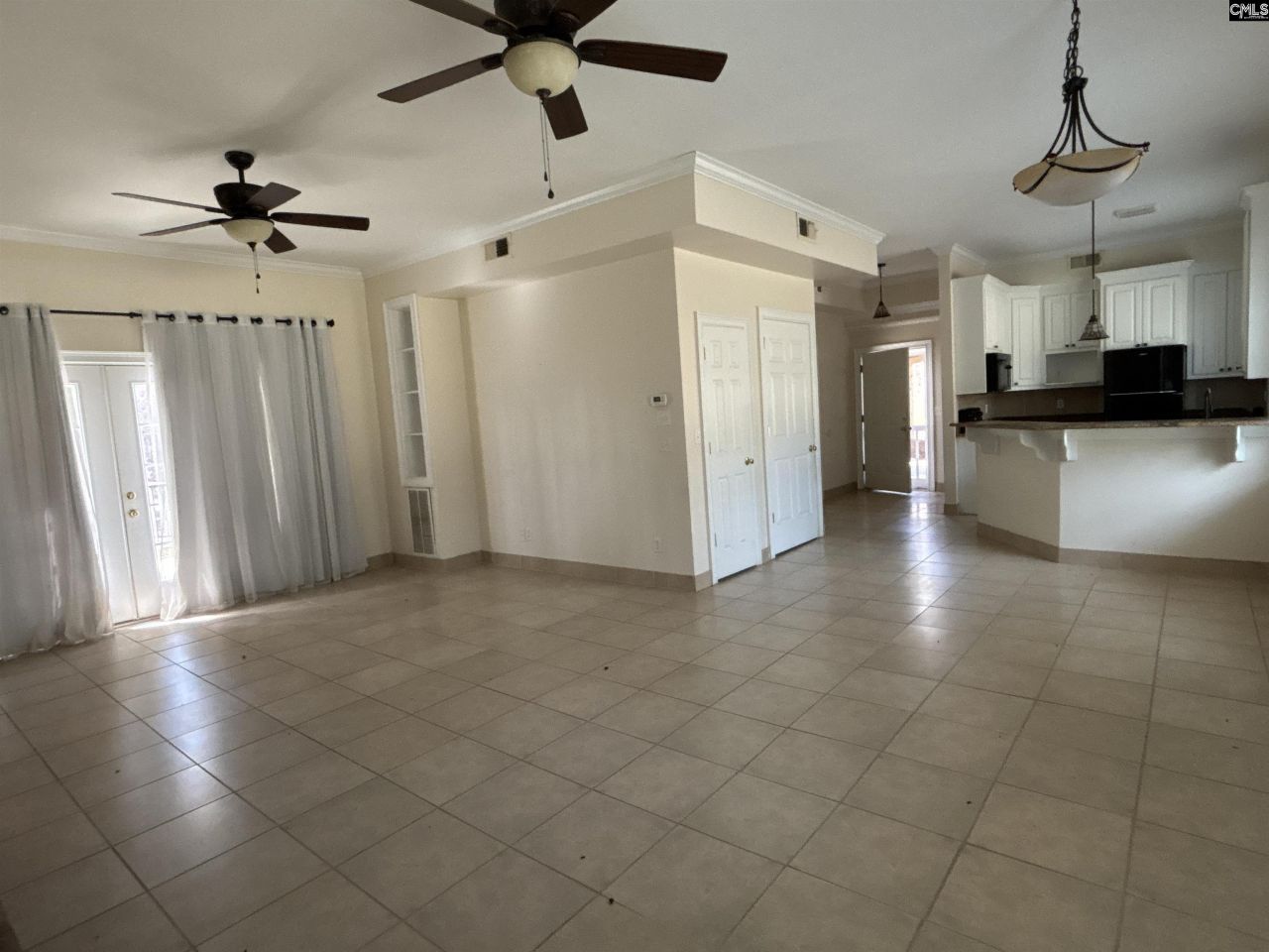 330 Canada Drive  Photo 70