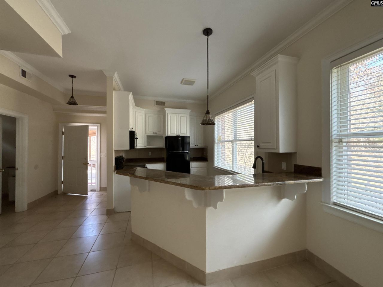 330 Canada Drive  Photo 71