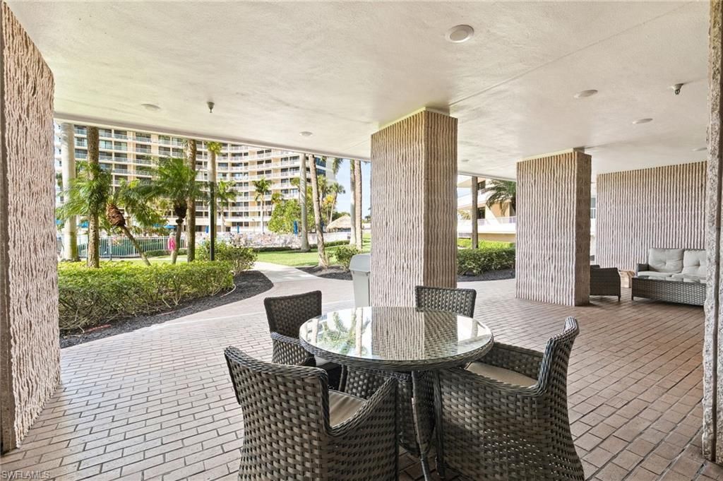 380 Seaview Ct , Unit 306, Marco Island, FL 34145 Photo