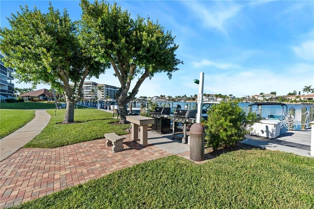 380 Seaview Ct , Unit 306, Marco Island, FL 34145 Photo