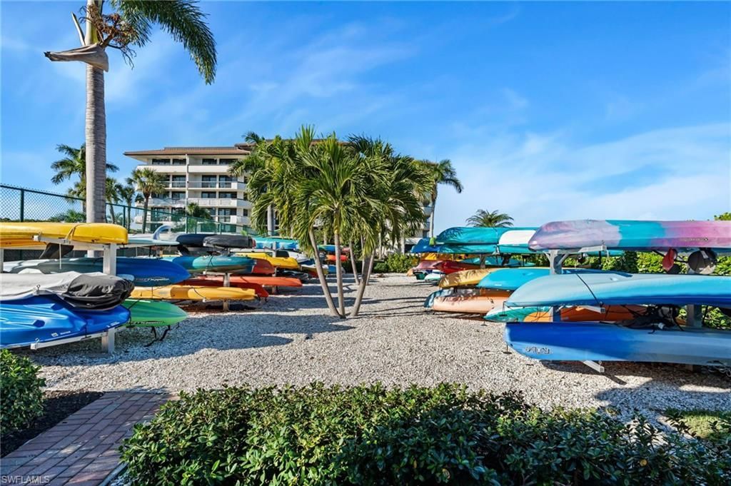 380 Seaview Ct , Unit 306, Marco Island, FL 34145 Photo