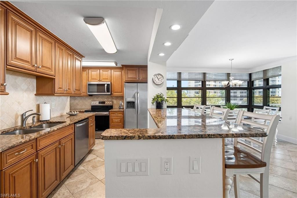 380 Seaview Ct , Unit 306, Marco Island, FL 34145 Photo